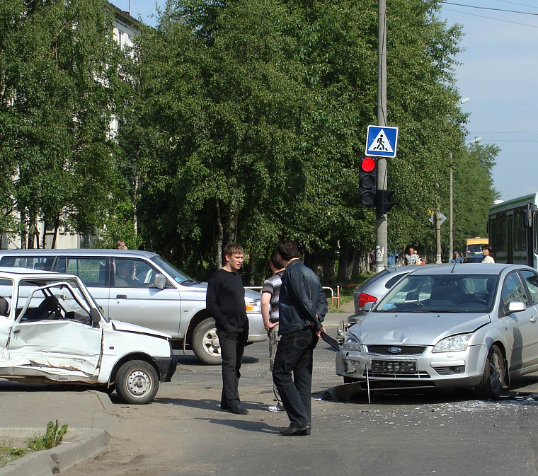 Как проверить автомобиль на участие в ДТП онлайн в 2025 году   