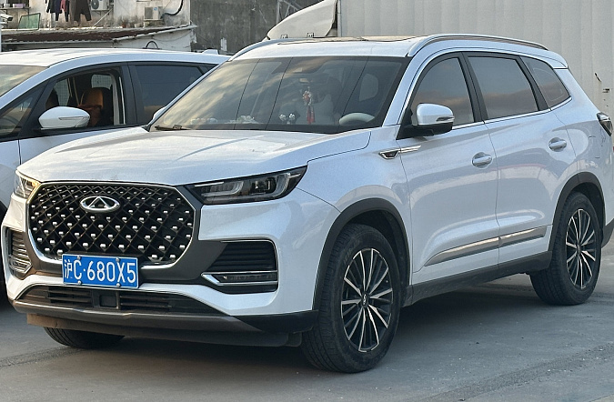 Топ-5 китайских автомобилей, которые не теряют в цене в России в 2025 году