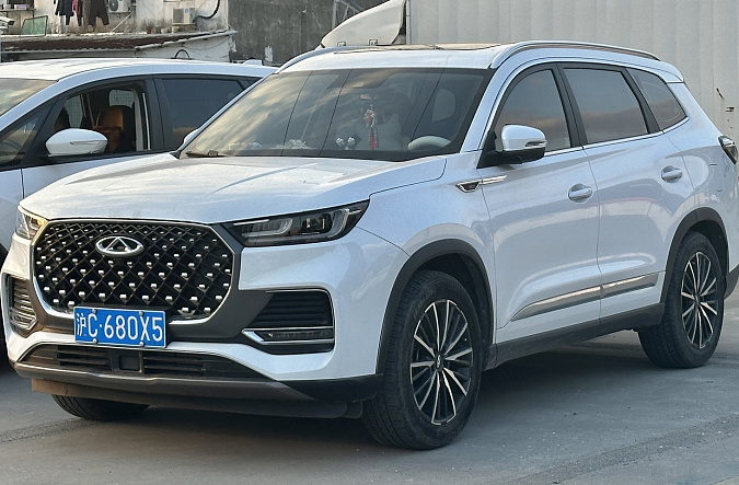 Топ-5 китайских автомобилей, которые не теряют в цене в России в 2025 году